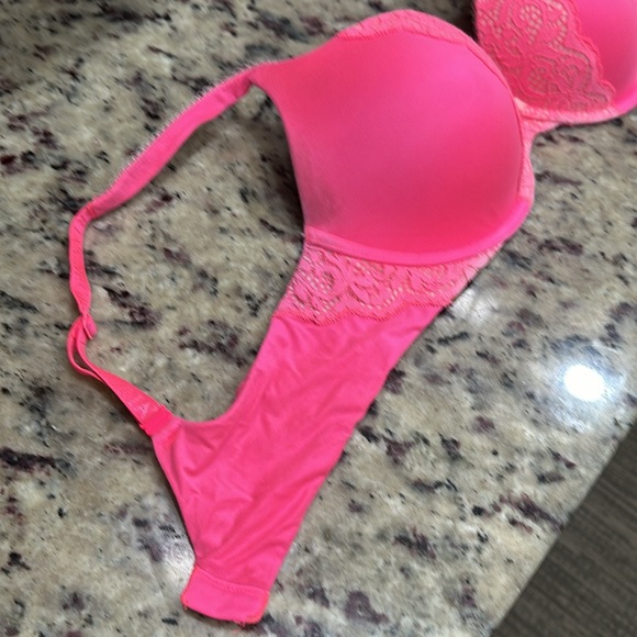 Body by Victoria perfect shape wired padded size 36 C - Picture 4 of 8